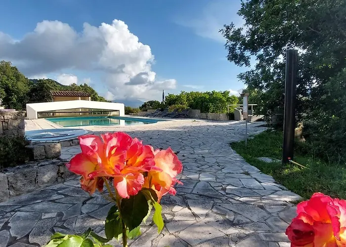 Domaine Cardu 3* Cardo-Torgia