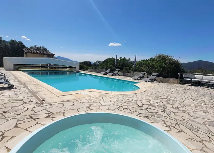 Domaine Cardu 3* Cardo-Torgia