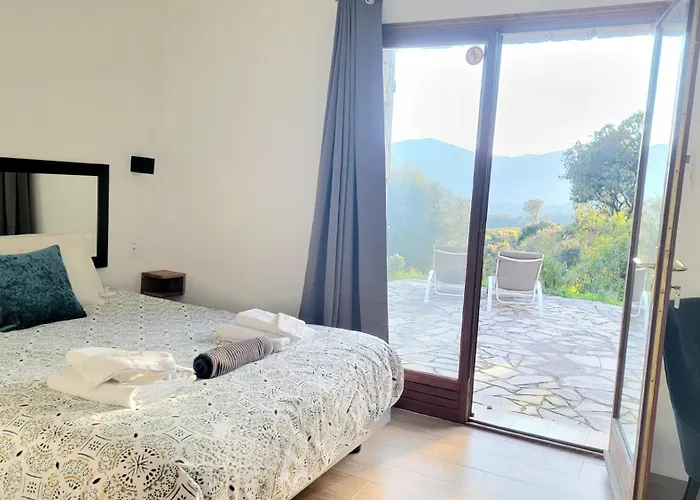 Domaine Cardu Bed & Breakfast 3*