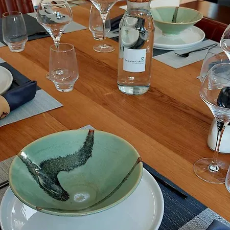 Frühstückspension Domaine Cardu 3*