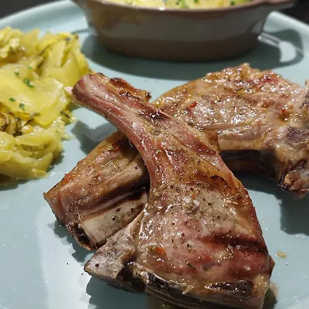 Domaine Cardu فندق مبيت وإفطار