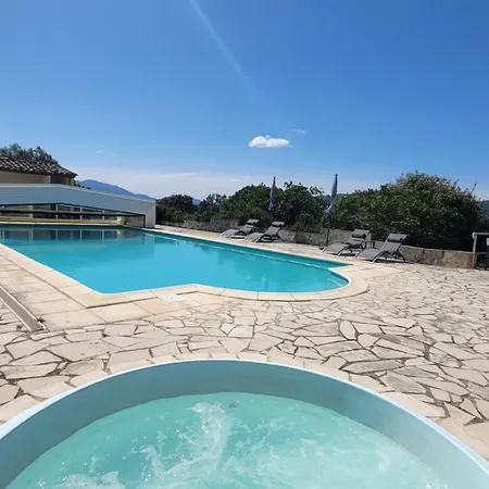 Domaine Cardu 3* Cardo-Torgia