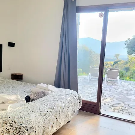 Domaine Cardu Frühstückspension 3*